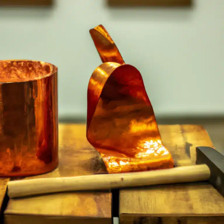 Descubra as Técnicas de Martelagem e Forja em Artesanato de Latão e Cobre!